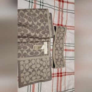 Coach Gray and Cream Signature Scarf and Headband